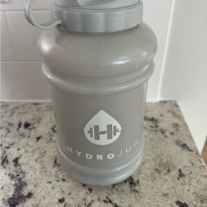 72oz ✨Hydrojug✨